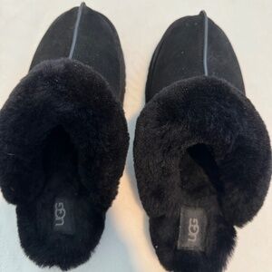 Ugg mules